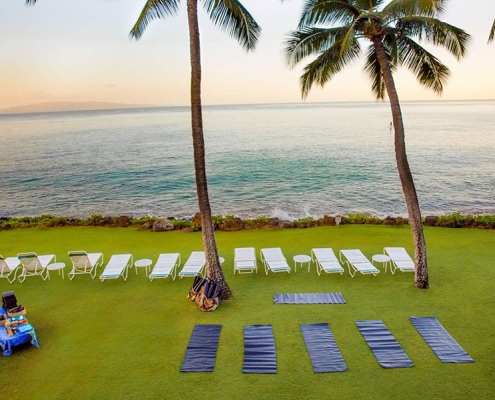 maui beach yoga classes